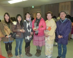 昨年10月にSI松山主催の「第32回国際親善交流会・森林浴」で、西予市城川町の龍澤寺へご一緒した留学生が来て下さいました。